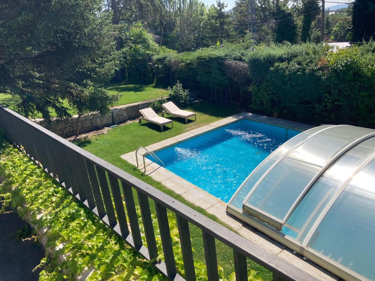 Los Cedros, Gran Chalet Con Piscina Y Apartamento En Navacerrada Luaran gambar