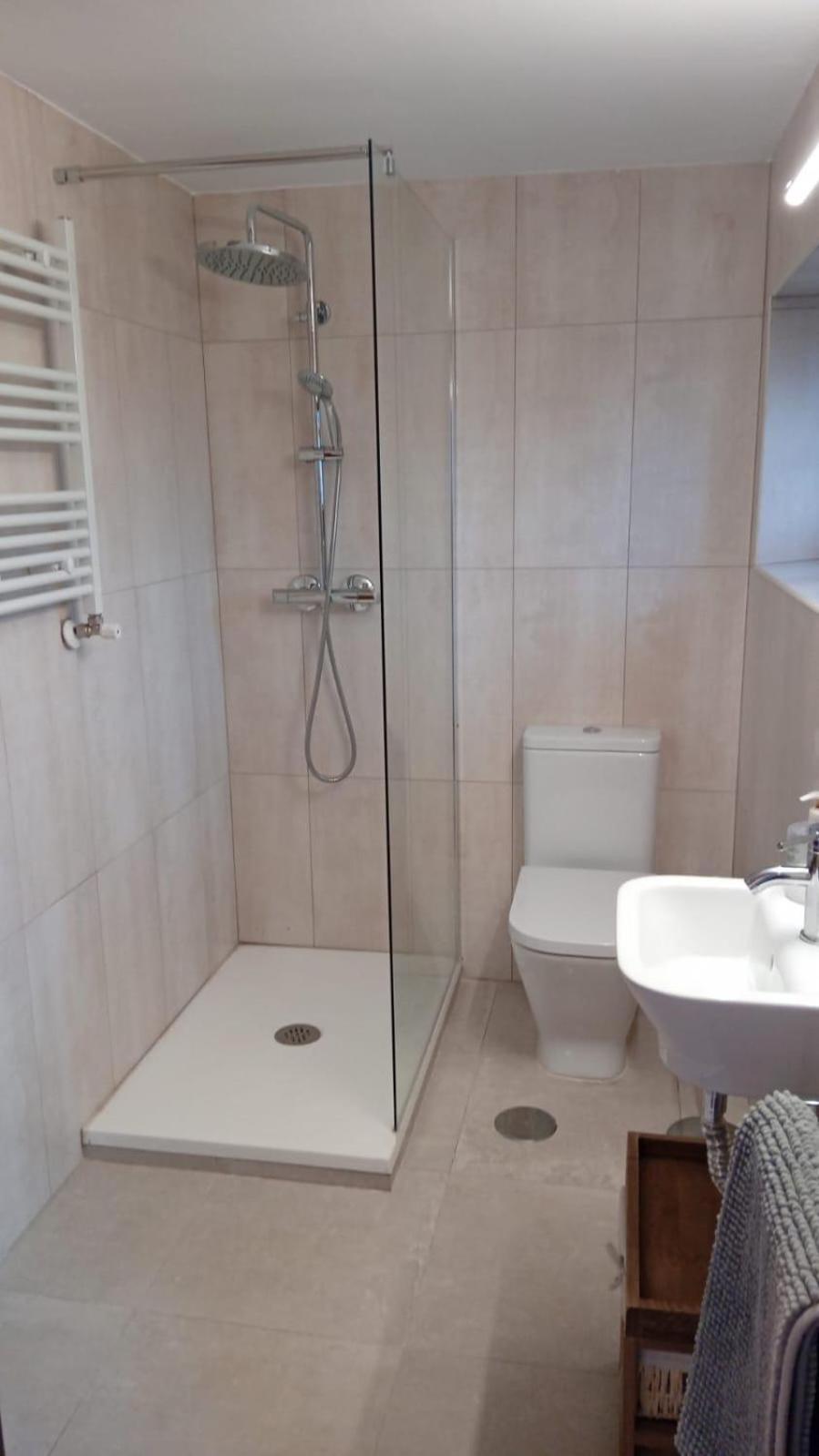 Los Cedros, Gran Chalet Con Piscina Y Apartamento En Navacerrada Luaran gambar